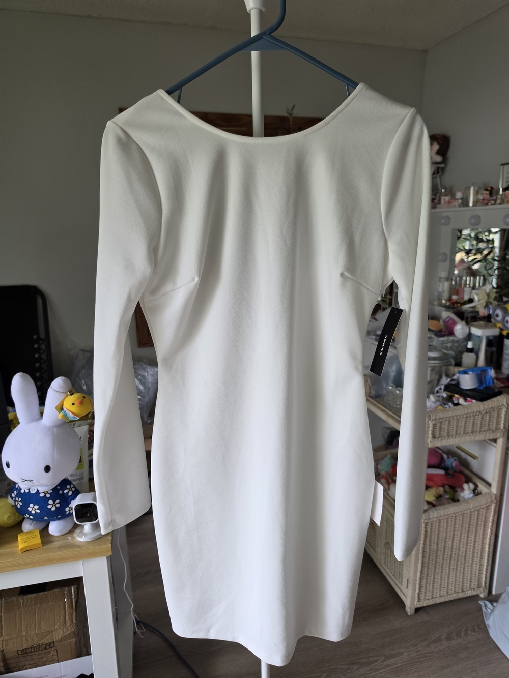 Lulu's White Long Sleeve Sheath Dress